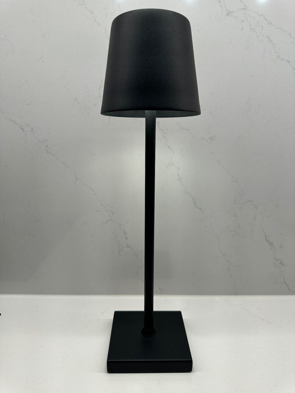 Lampen: Attraktive LED Tischleuchten einstell- & dimmbar, fabrikneu – Neu und originalverpackt aus Baar von bruderm01 4