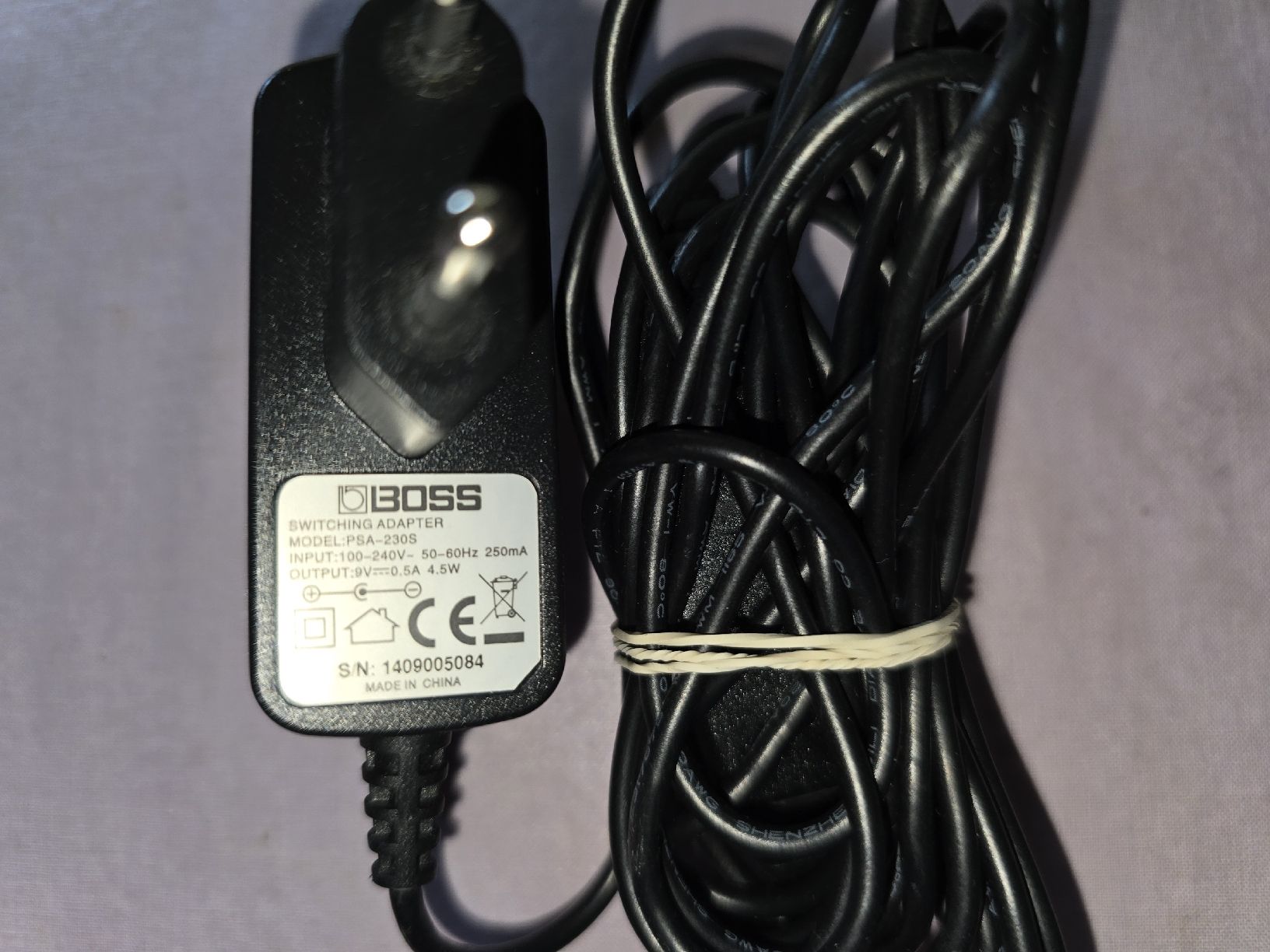 Boss Strumenti musicali: BOSS GT-001 GUITAR DESKTOP MULTI EFFEKT ... – Nuovo (secondo la descrizione) da Zürich venduto da Antiquedealer 3