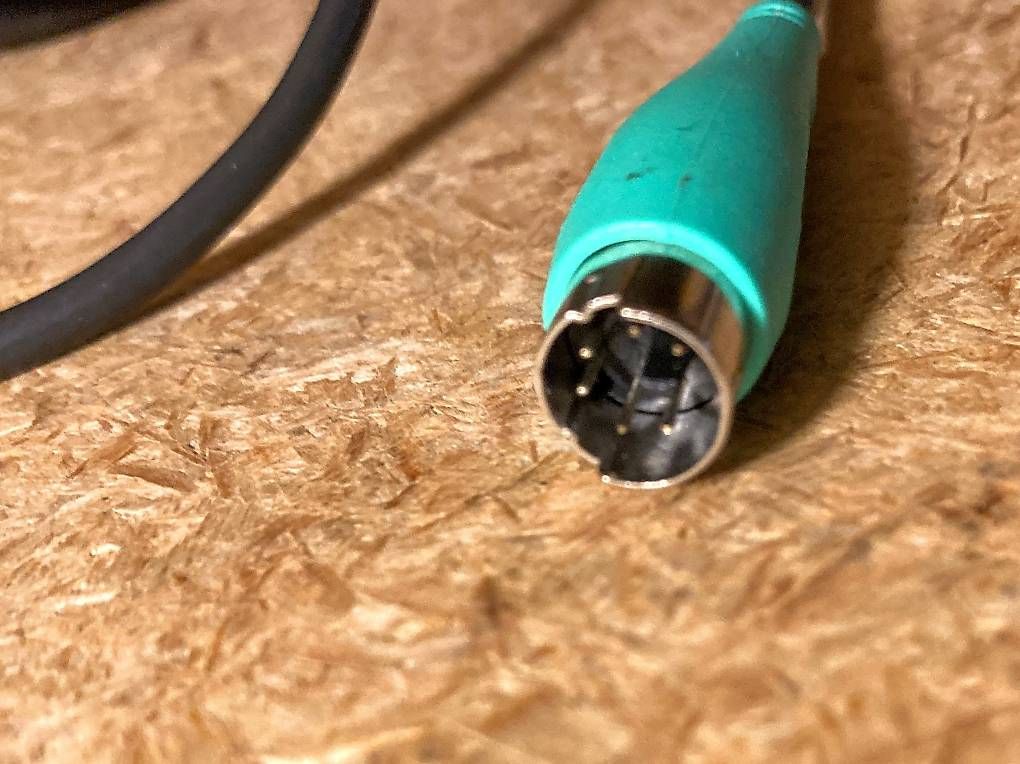 Mouse: Computermaus mit PS/2-Anschluss – Usato da Ittigen venduto da Olten2 2