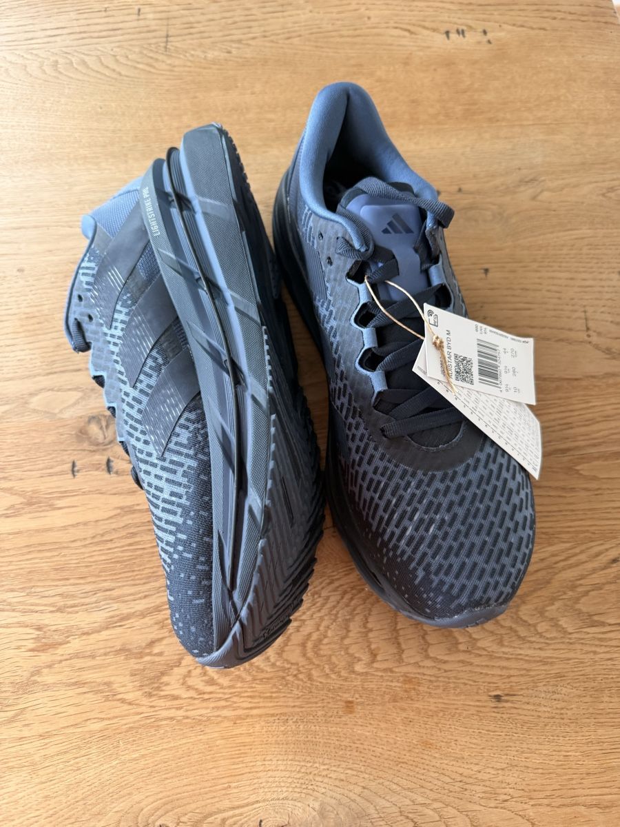Adidas Scarpe da uomo: Neu adistar BYD statt 210.- nur 145.- – Nuovo e nell'imballaggio originale da Zürich venduto da Sebi.063 4