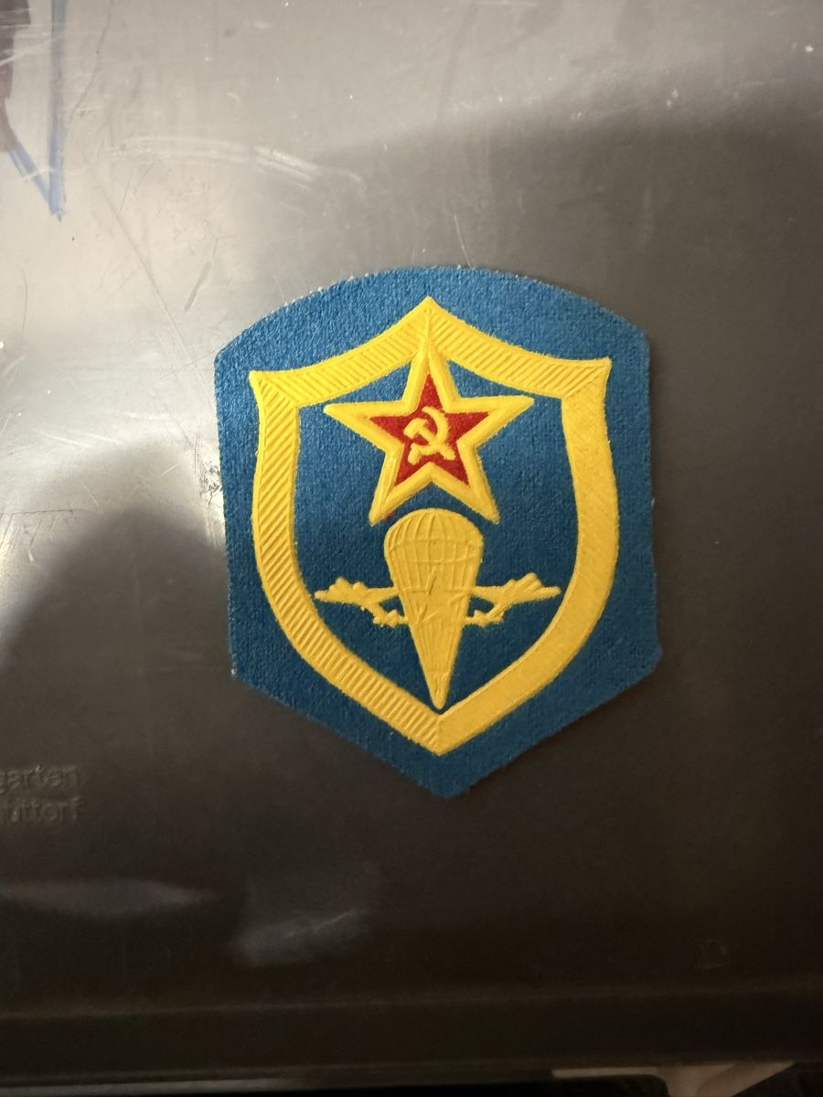 Insignes: Russische Uniformabzeichen – Neuf (Voir description) à Zuerich par Zwiggo 3