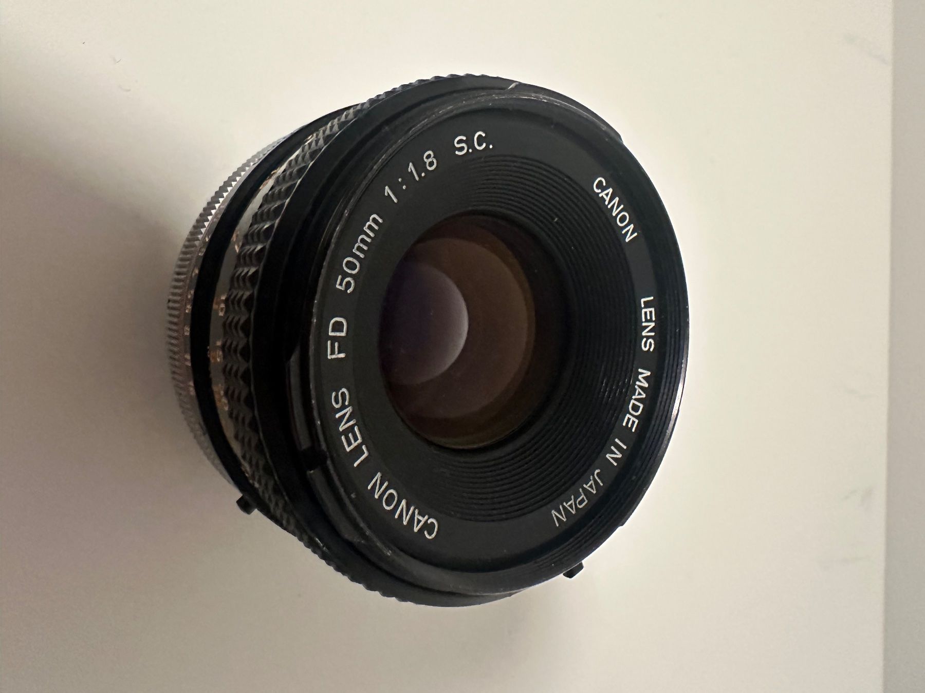 Canon Objektive: Canon FD 50mm 1:1.8 S.C. Objektiv – Gebraucht aus Ebikon von Gaenggeliwaar