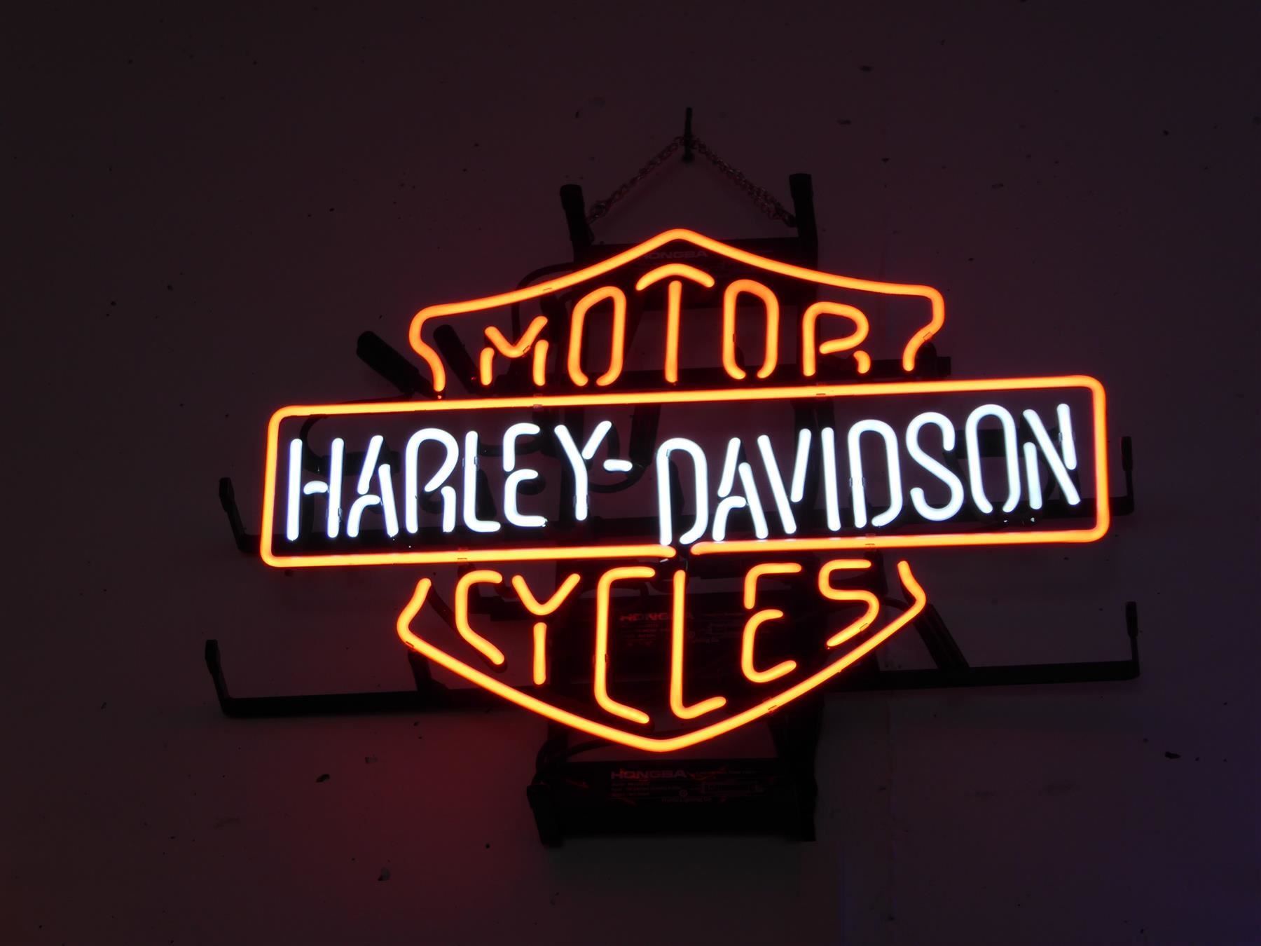 Harley-Davidson Alle Dekorationen: Harley Davidson Neon – Neu (gemäss Beschreibung) aus Ueberstorf von hoster