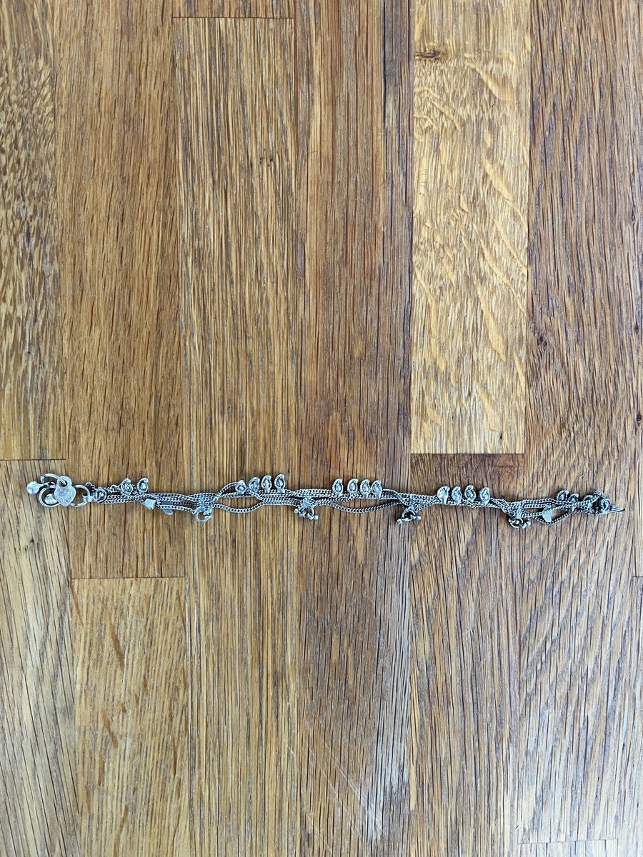 Catenine: Handkette mit Anhänger, Silberlook – Usato da Pfäffikon ZH venduto da killi777