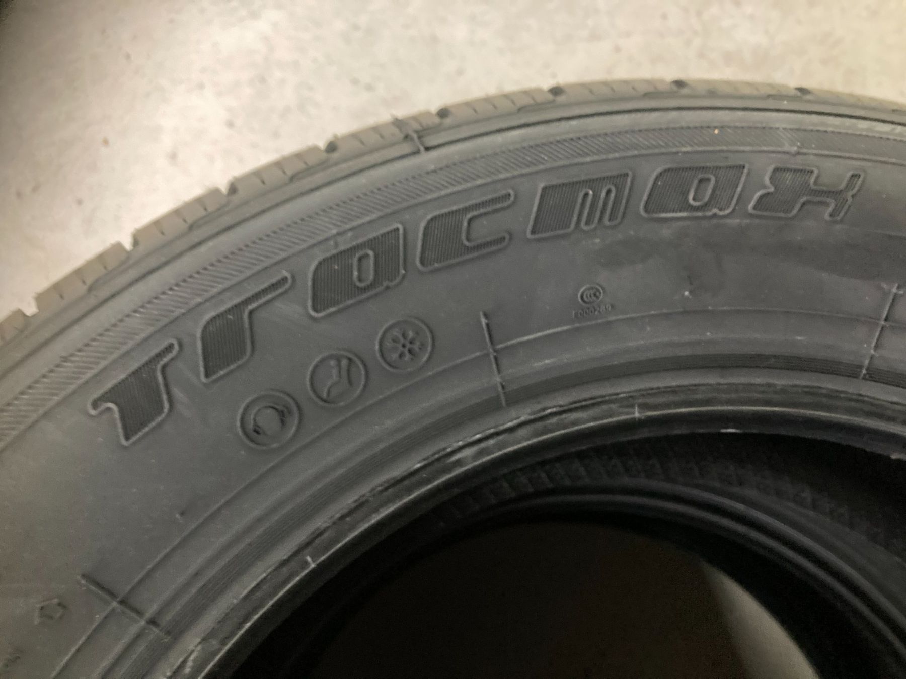 Pneumatici & Ruote complete: 225/60R17 Winterpneu – Usato da Cham venduto da WB2223 2