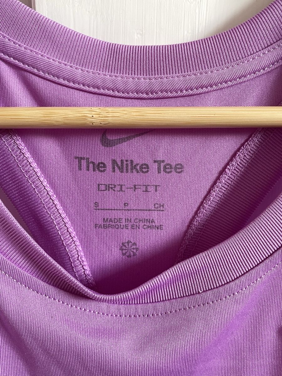 Nike Top: Sport Tanktop Violett S – Usato da Bremgarten AG venduto da fhr.11 1