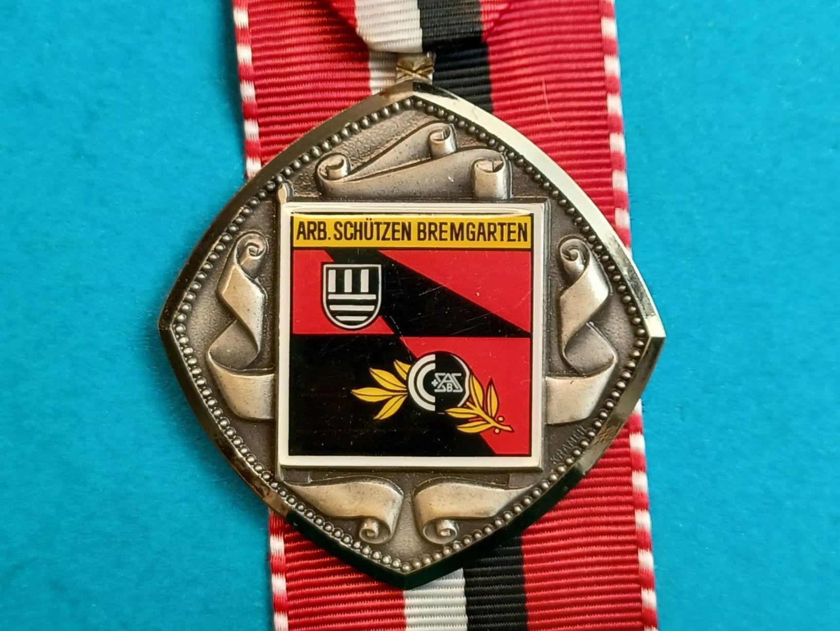 Medaglie: Bremgarten 1986 (R132) – Usato da Schwanden GL venduto da Suvorov