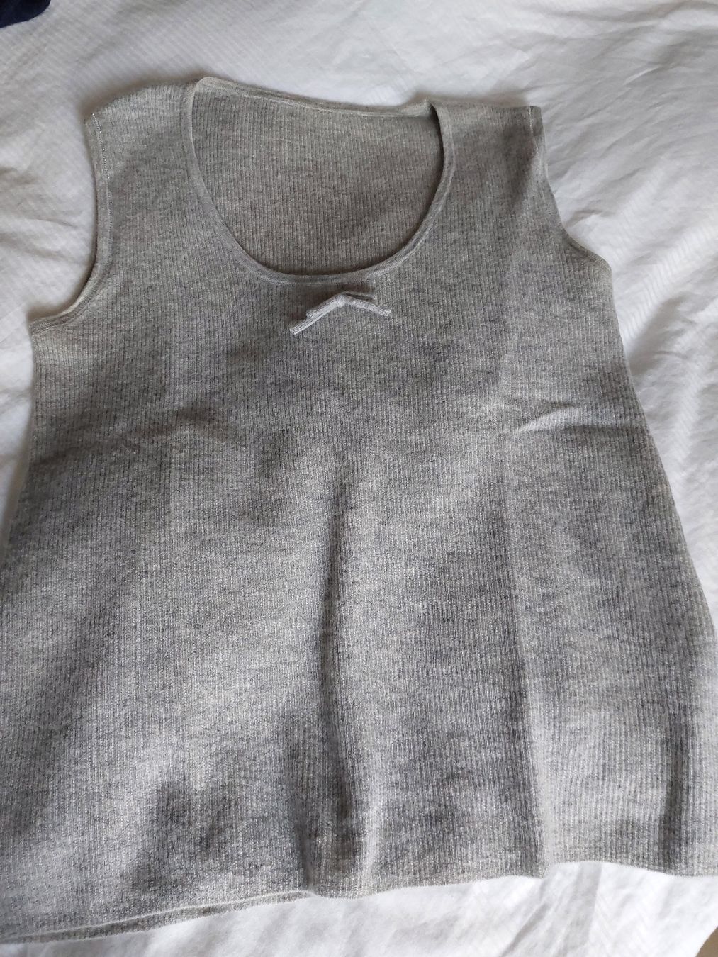 T-Shirts: Damen Kaschmirpullunde – Gebraucht aus Zürich von Stenat