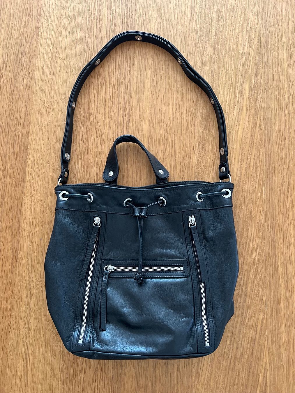 Gérard Darel Taschen für Damen: Sac en cuir Gerard Darel – Gebraucht aus Genève von l1234