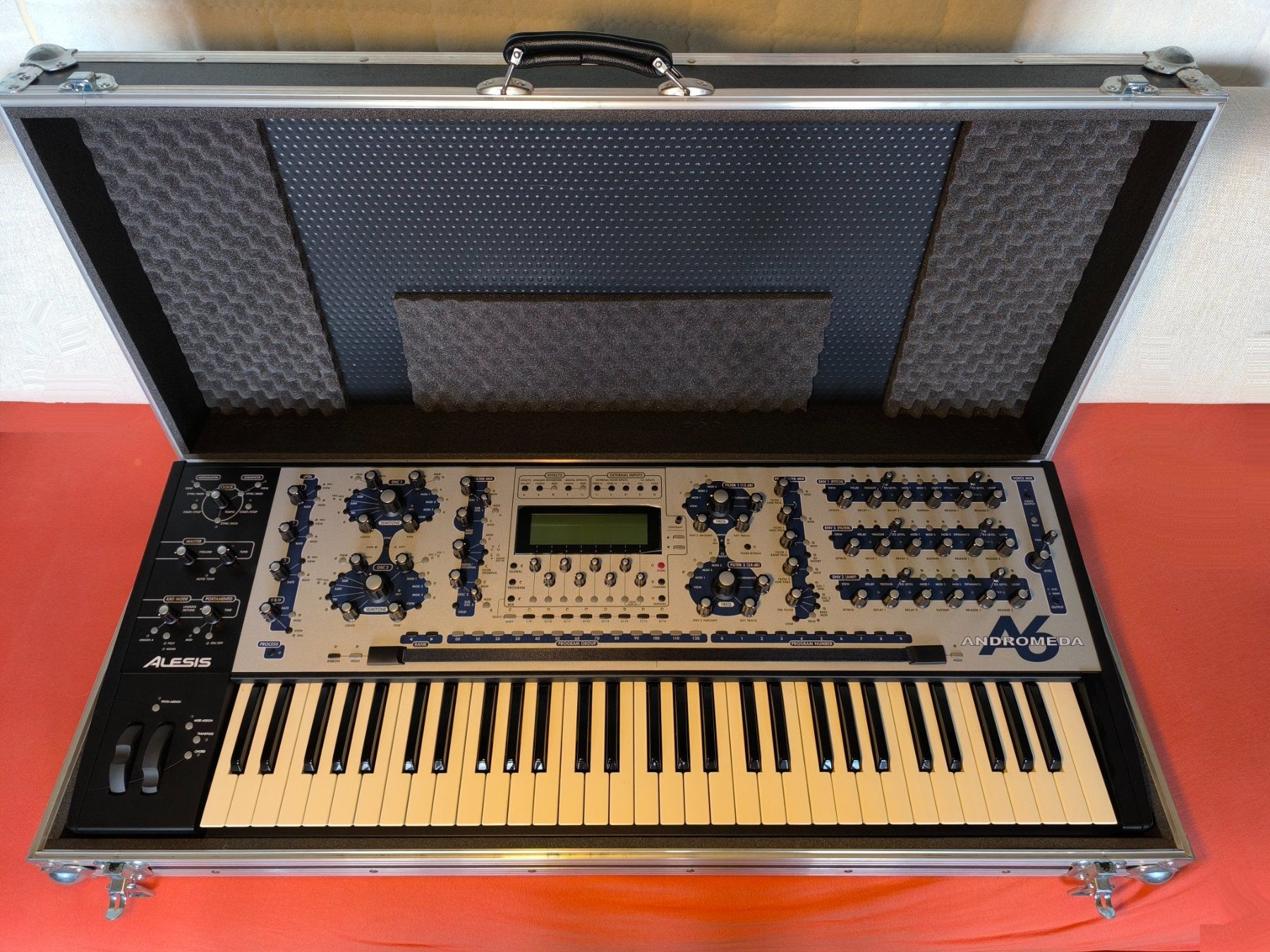 Alesis Strumenti musicali: Alesis A6 Andromeda mit Case aus Erstbesitz – Usato da Feusisberg venduto da Kicki355 6