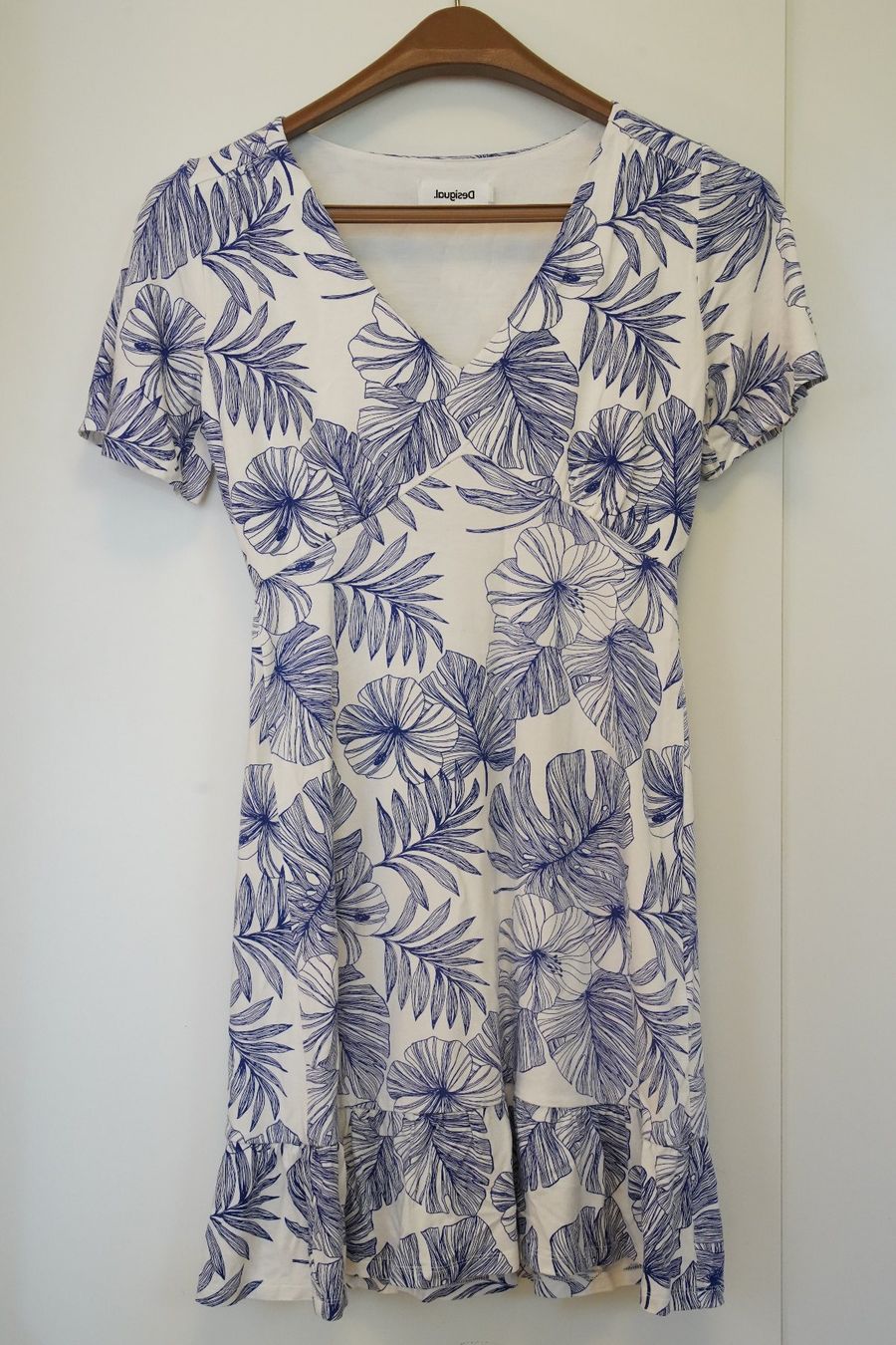 Desigual Kleider: Desigual Kleid – Neu (gemäss Beschreibung) aus Wil SG von froschbiss