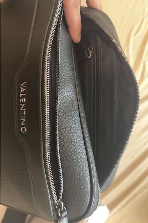 Taschen für Damen: Valentino Bauchtasche – Neu und originalverpackt aus Hellikon von ind_m7n8 4
