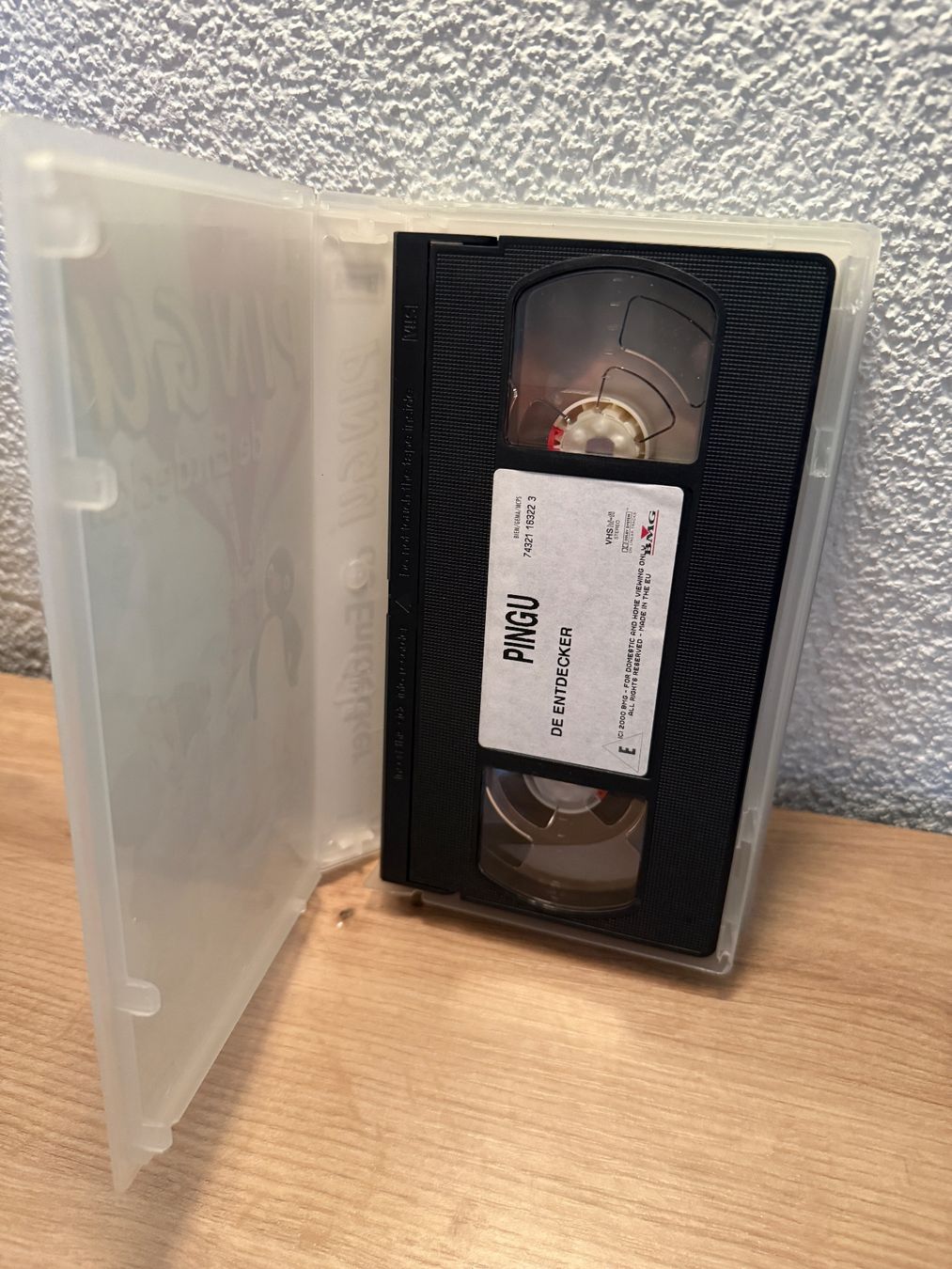 Tutti i VHS: VHS Pingu der Entdecker – Usato da Steffisburg venduto da Copy22 2