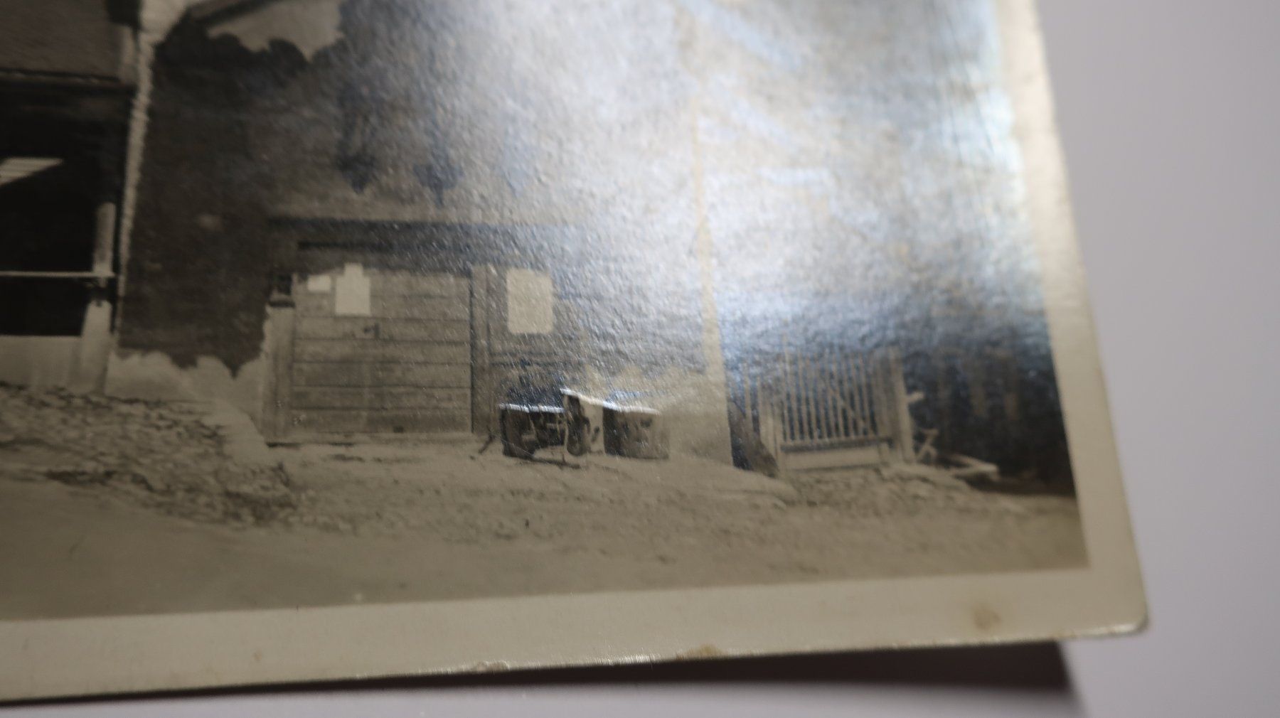 Cartoline postali: Gruyères - Rue et Calvaire – Usato da Cormoret venduto da Pascalll2001 2