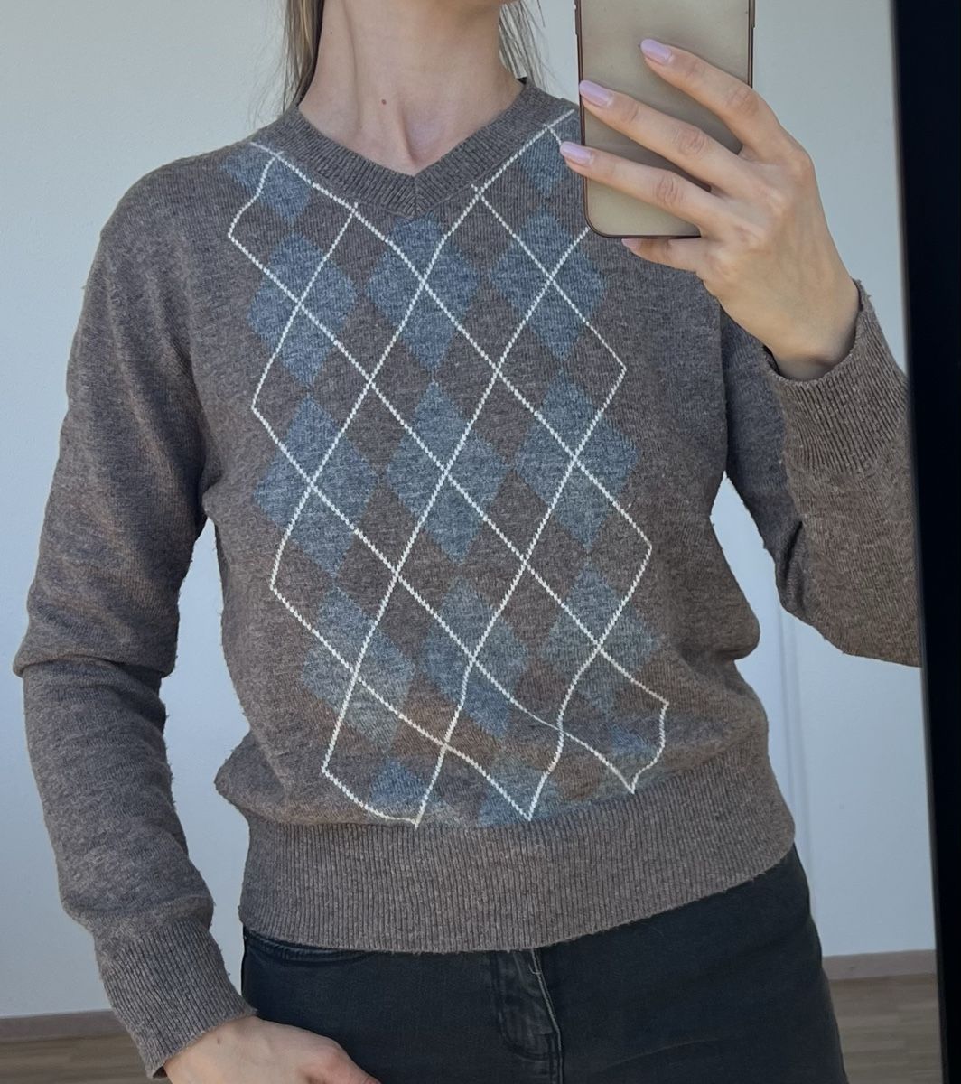 Pullover & Sweatshirts: Wool Sweater – Gebraucht aus Dübendorf von kat_yx9r
