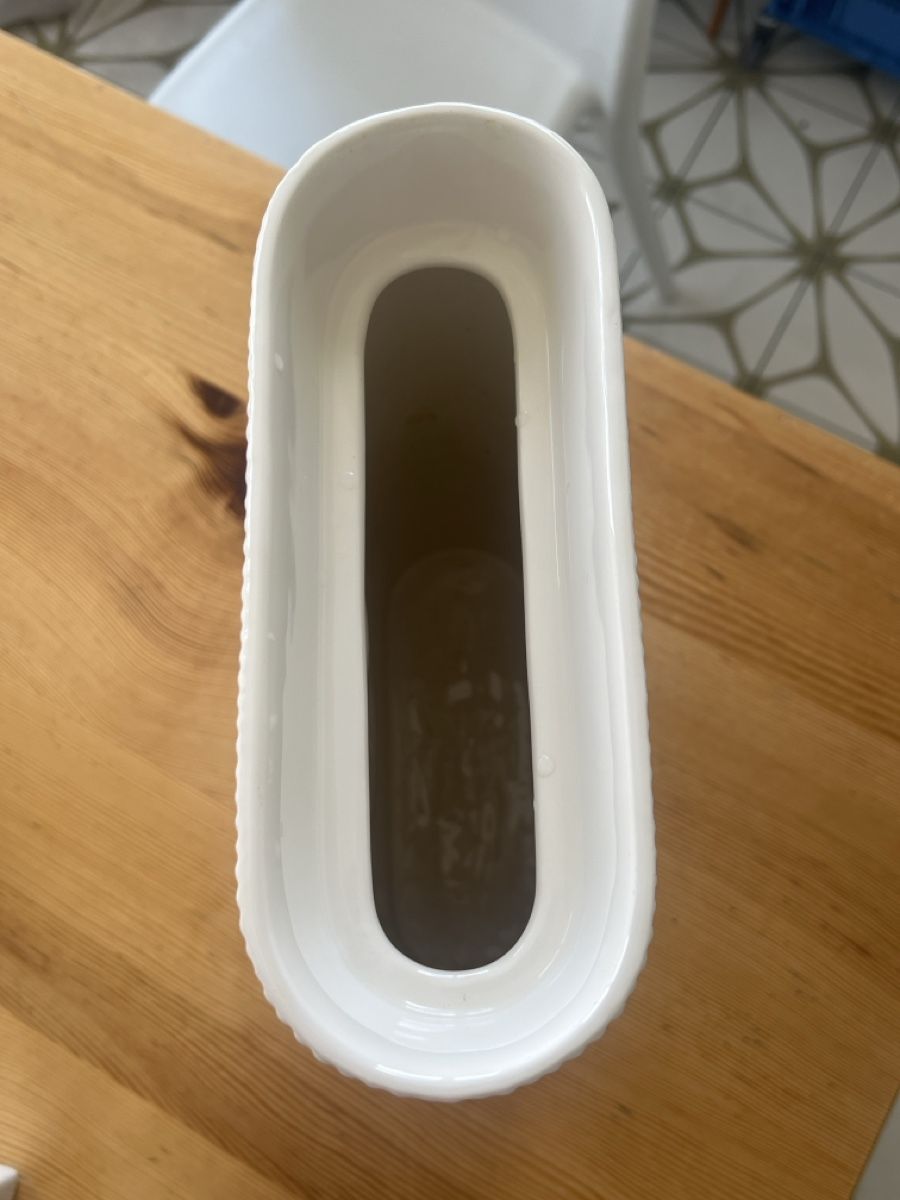 Muuto Vasi & Recipienti: Muuto Ridge Vase – Usato da Zürich venduto da edaeda 1