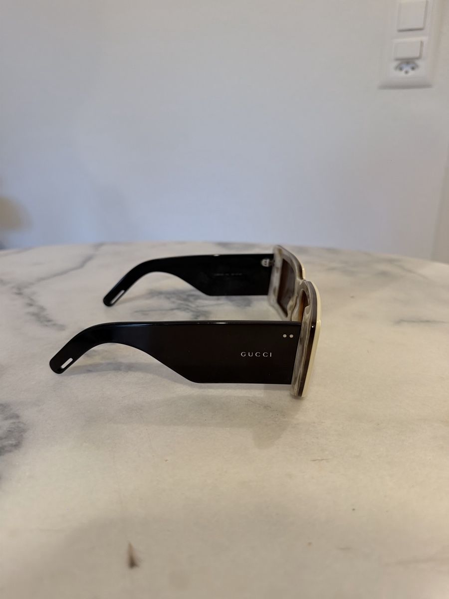 Gucci Occhiali & Lenti: Occhiali da sole Gucci nuovi – Nuovo (secondo la descrizione) da Zürich venduto da pao_nlw6 1