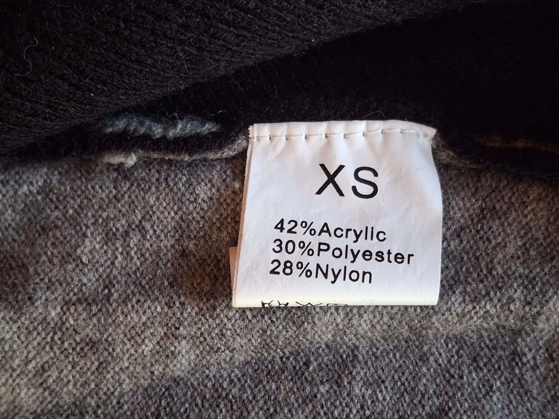 Pullover & Sweatshirts: Pull taille XS – Neu und originalverpackt aus Villiers von san_jn5w 3