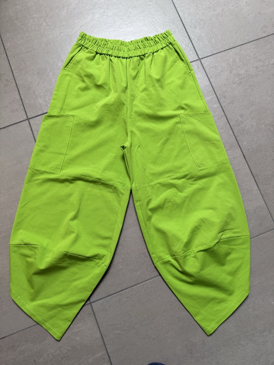 Pantaloni: Bequeme, elastische Schlupfhose – Nuovo (secondo la descrizione) da Sigriswil venduto da ck56 1
