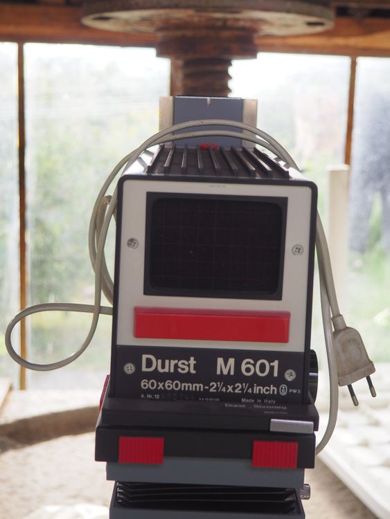 Agrandisseur Durst M 601 (D'occasion) à Gimel pour CHF 82 – retrait ...