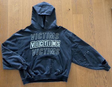 Hanments Victims Hoodie vintage style
