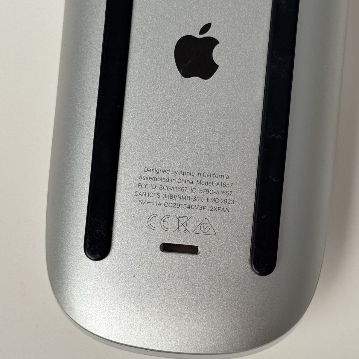 Apple Souris: Apple Magic Mouse 2 (A1657) - Silber – D'occasion à Rümlang par vla_9g7d 1