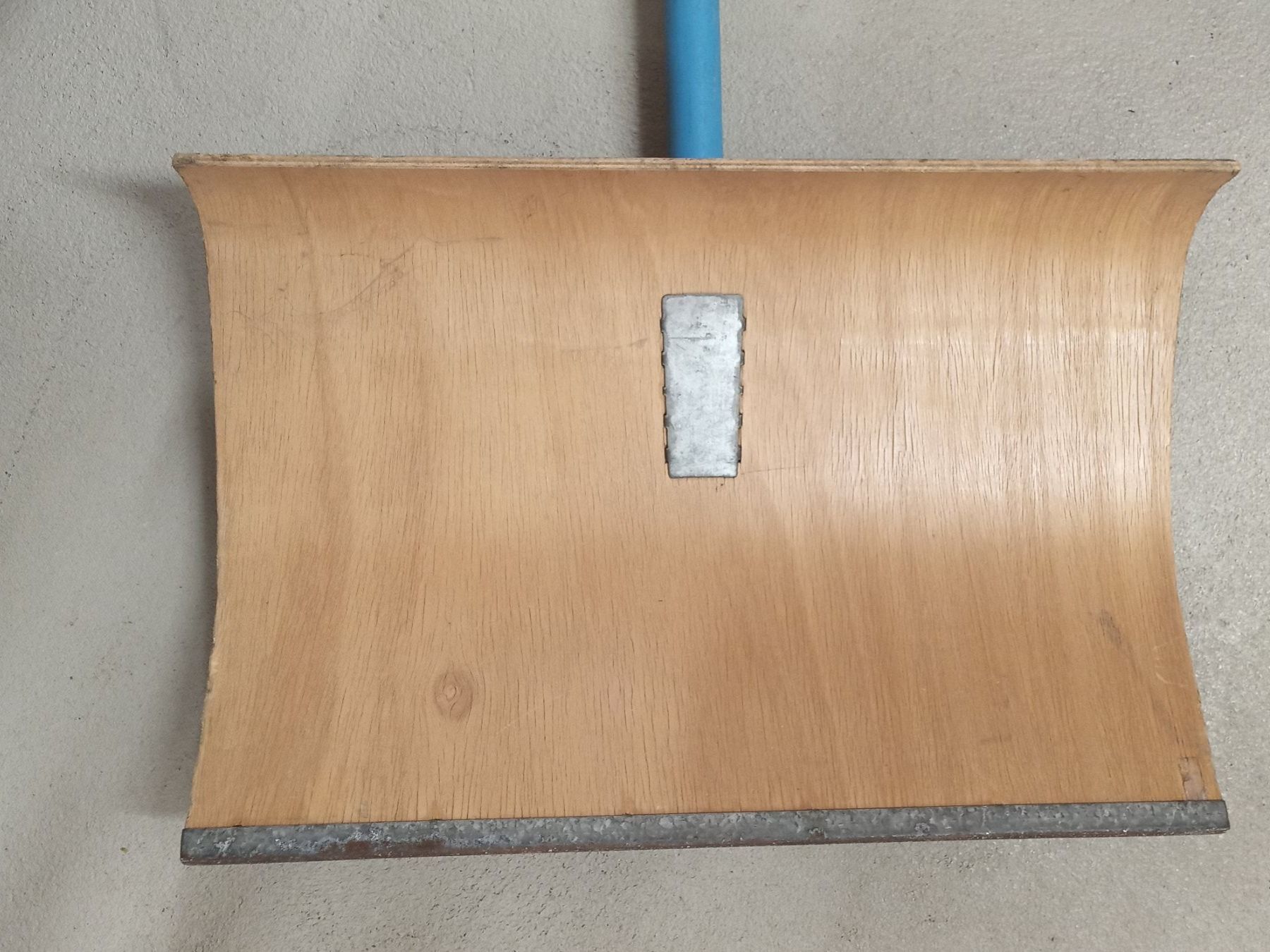 Alle Dekorationen: Schneeschaufel original Holz Deko – Gebraucht aus Zürich von danihell 4