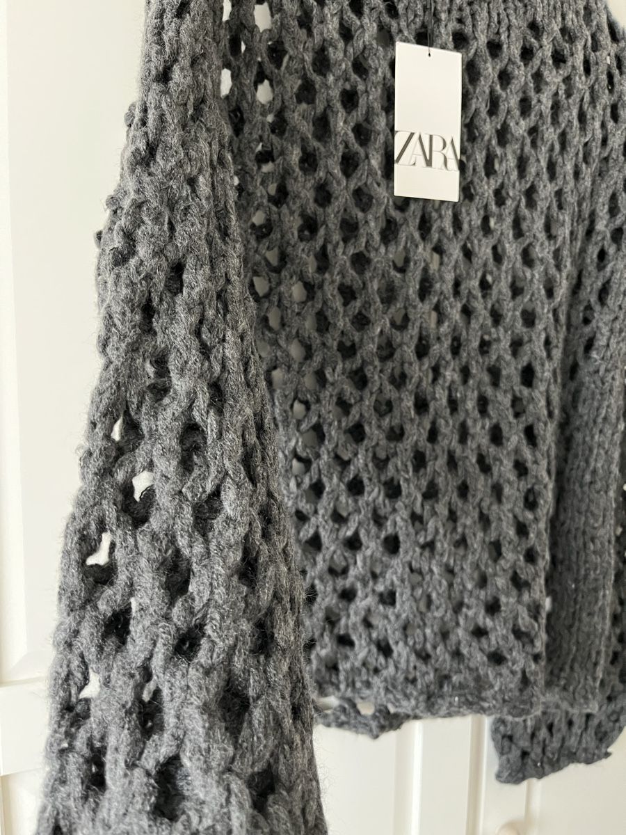 Zara Maglioni & Felpe: Pullover mit Löchern – Nuovo e nell'imballaggio originale da Allschwil venduto da eyl_bb8q 3
