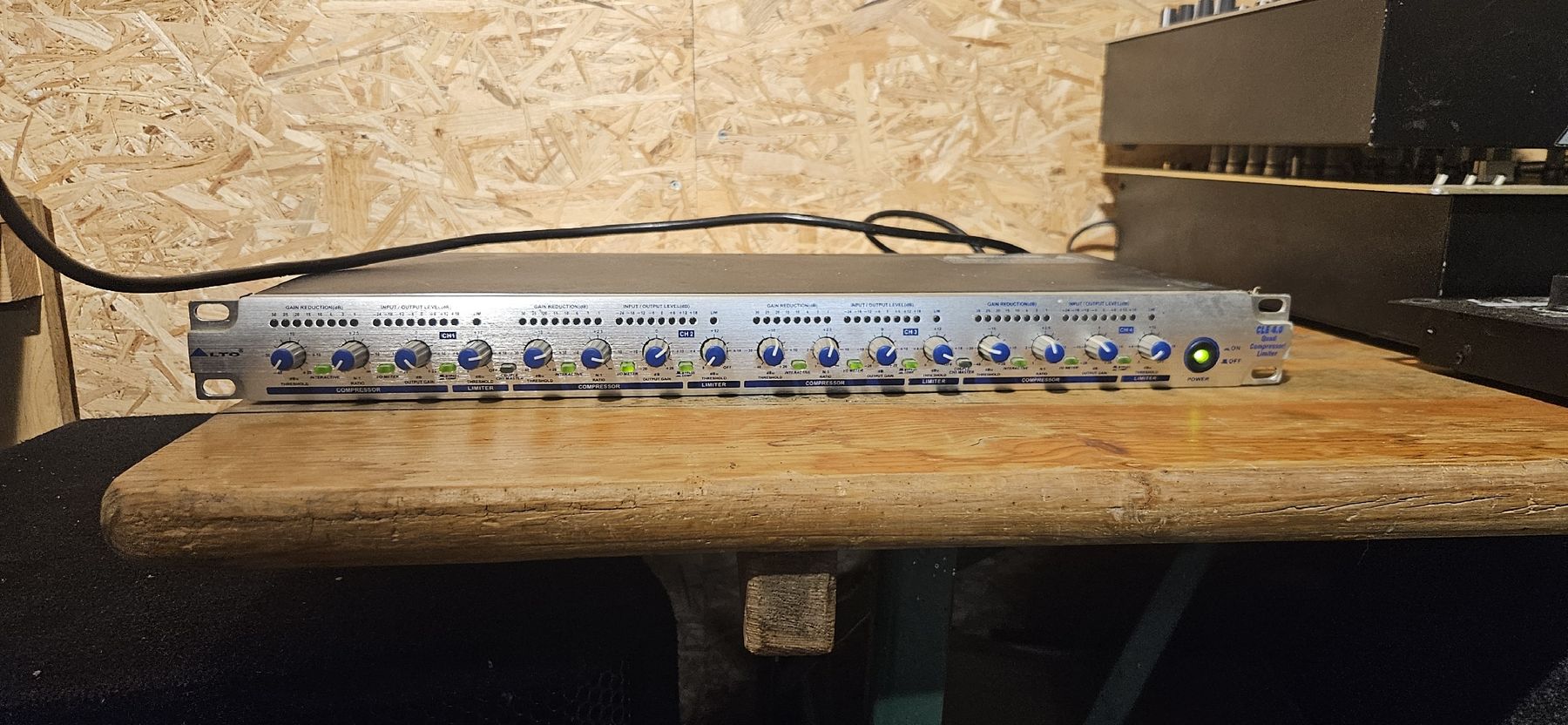 Compressori: Audio Limiter, Kompressor – Usato da Schwellbrunn venduto da chr_9cpp