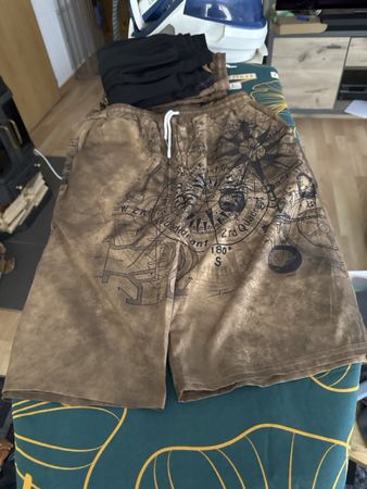 Kurze Hose Herren XL Polyester braun Karte Motiv