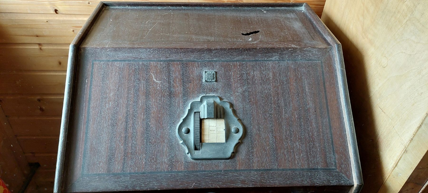 Telefunken Radios: Telefunken 90W – Defekt aus Zürich von Ikomerz 2