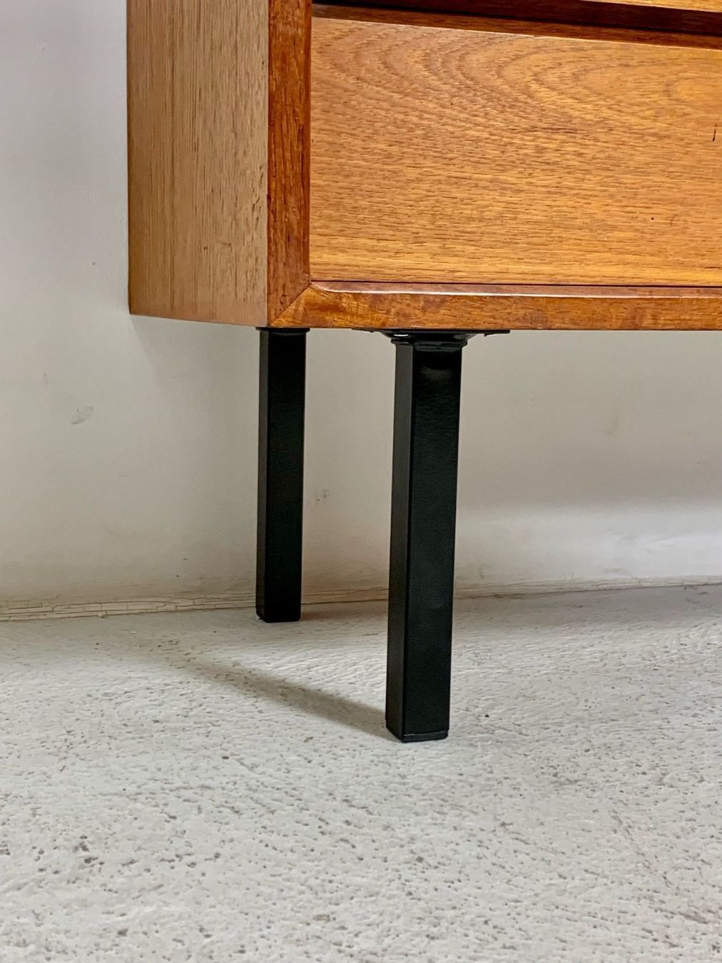 Cassettiere: MidCentury Teak Kommode Cado Denmark 60s – Usato da Basel venduto da MidMod20C 6