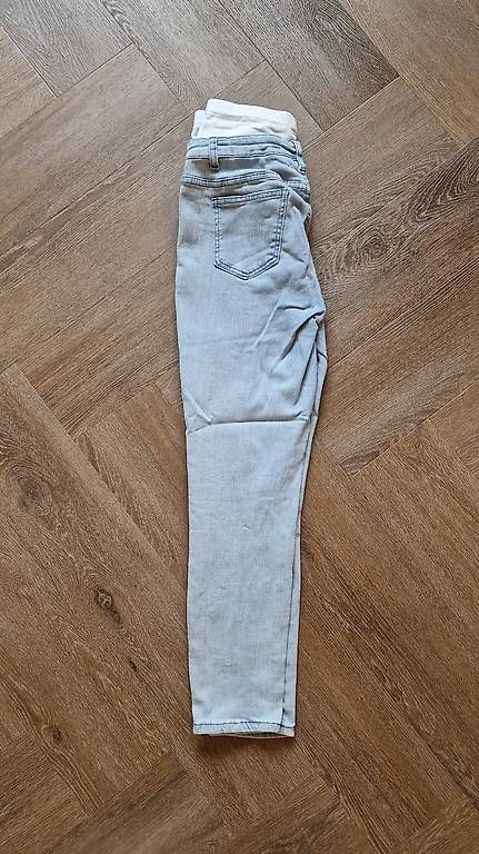 Jeans: Umstandsjeans Gr. 36 – Usato da Affeltrangen venduto da ahornblattt 1