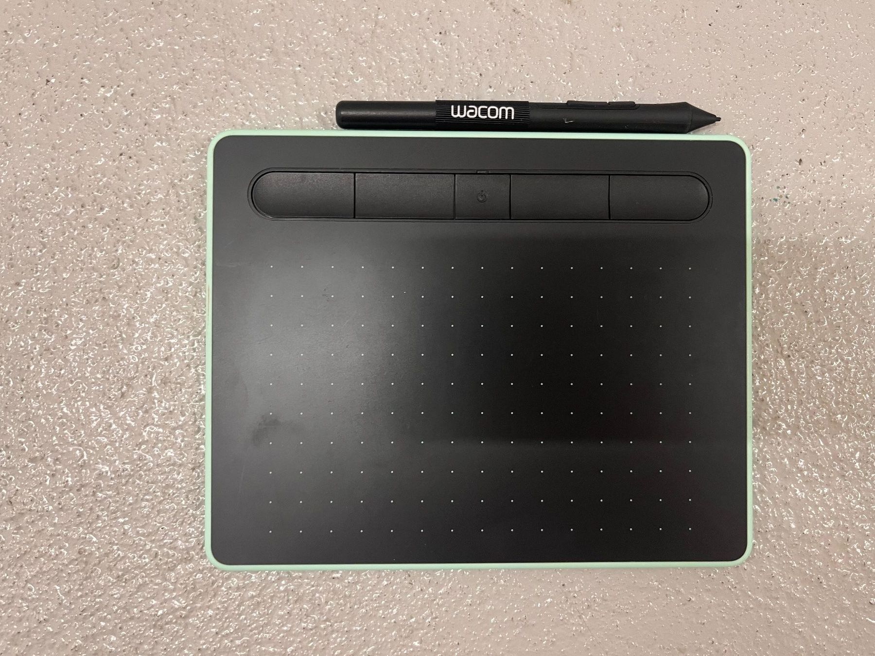 Wacom Tablet PC: Wacom Intuos S Zeichentablett – Usato da Ittigen venduto da sbu_17