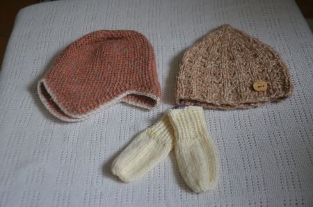 TAILLE 62 - BABY MUTZE SET - (C) NEU