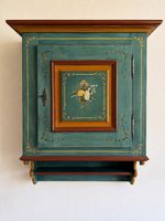 Wandschrank Bauernmalerei handbemalt – Vintage