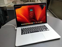 Apple MacBook Pro 15 Zoll i7 16/1000gb