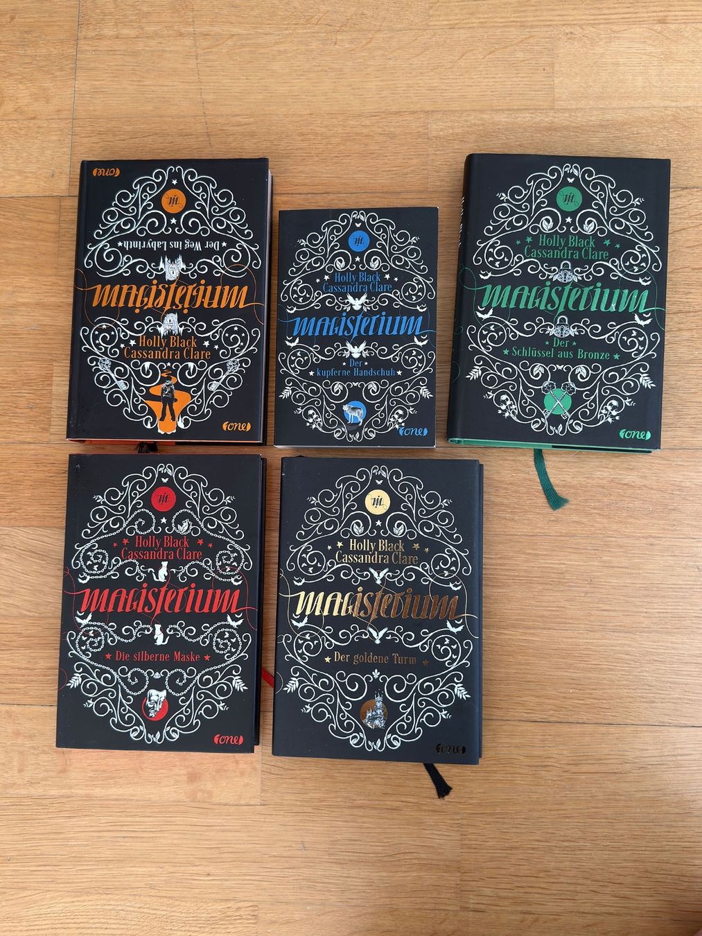 Libri: 5x Lesebücher - Magisterium – Usato da herrliberg venduto da flora8008