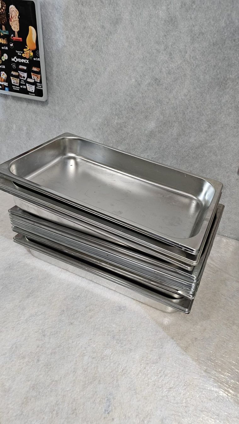 Cucine complete: GN Behälter 1/1 – Usato da Wuppenau venduto da Gastro-Wuppenau 2