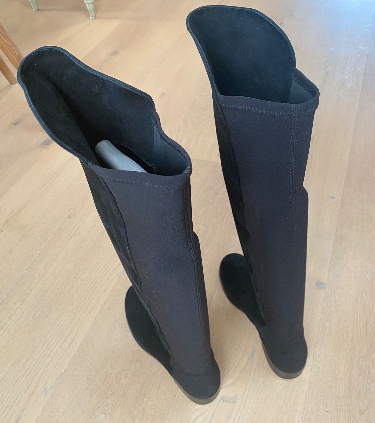 Stuart Weitzman Scarpe da donna: Stiefel Overknee Stuart Weitzman – Usato da Hinteregg venduto da VeraZ 3