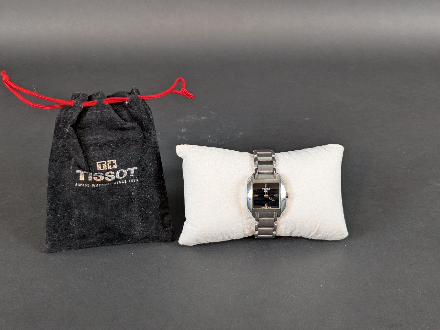 Tissot Orologi: TISSOT Damenuhr – Usato da Thun venduto da Restwert_Thun