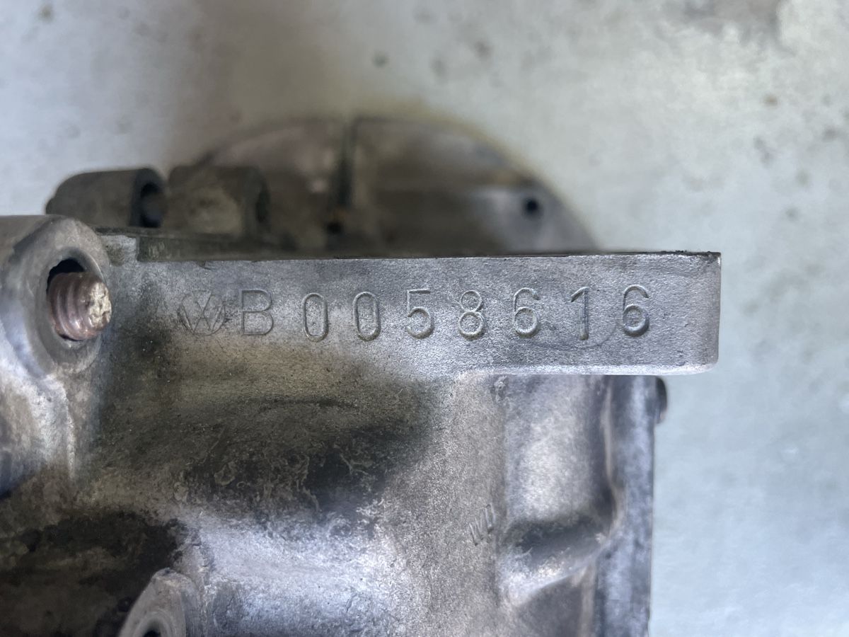 VW Motoren: VW Käfer Motorgehäuse  – Defekt aus Wangen b. Olten von Mertz 1