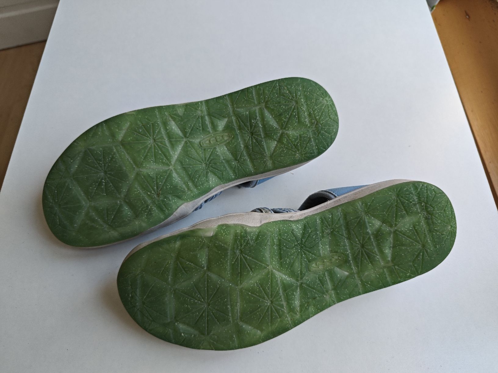 Keen Scarpe per ragazze: Trekking Sandalen Keen Gr 37 – Usato da Winterthur venduto da Shorna 1
