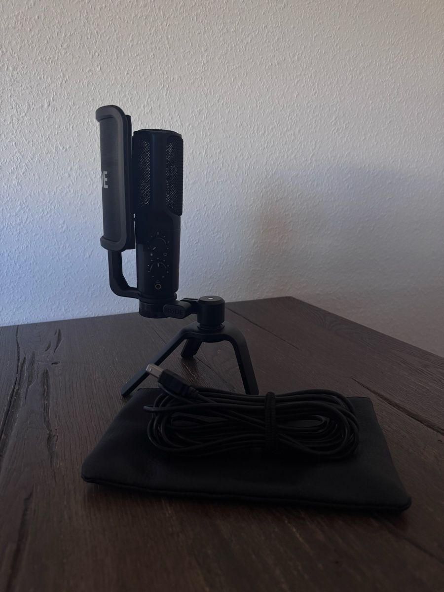 Røde Mikrofone: RØDE NT-USB USB-Kondensatormikrofon – Neu (gemäss Beschreibung) aus Reinach BL von 03a_8x28 1
