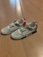 Neuwertige, Anime "One Piece" Sneaker, weiss, Grösse 42