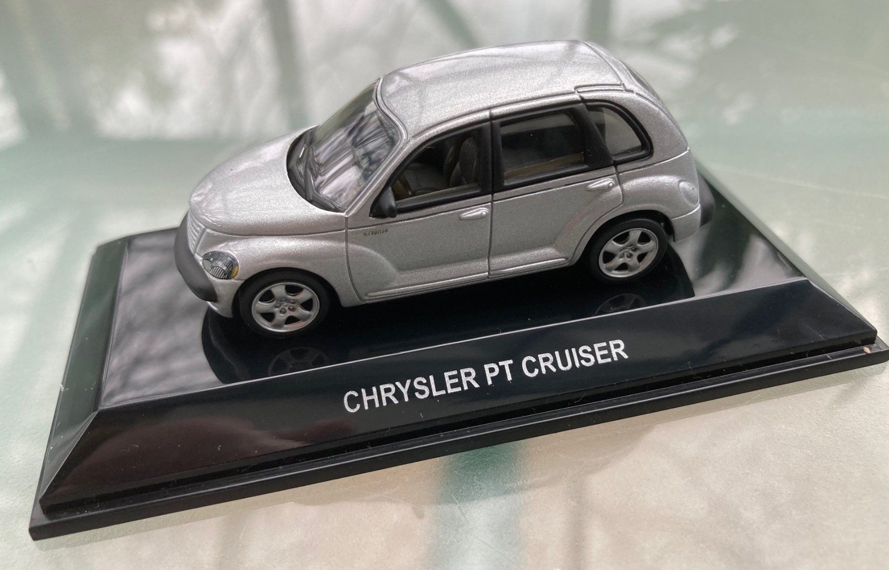 Autoart Modellautos: Chrysler PT Cruiser – Neu und originalverpackt aus Wolfhausen von signat 2