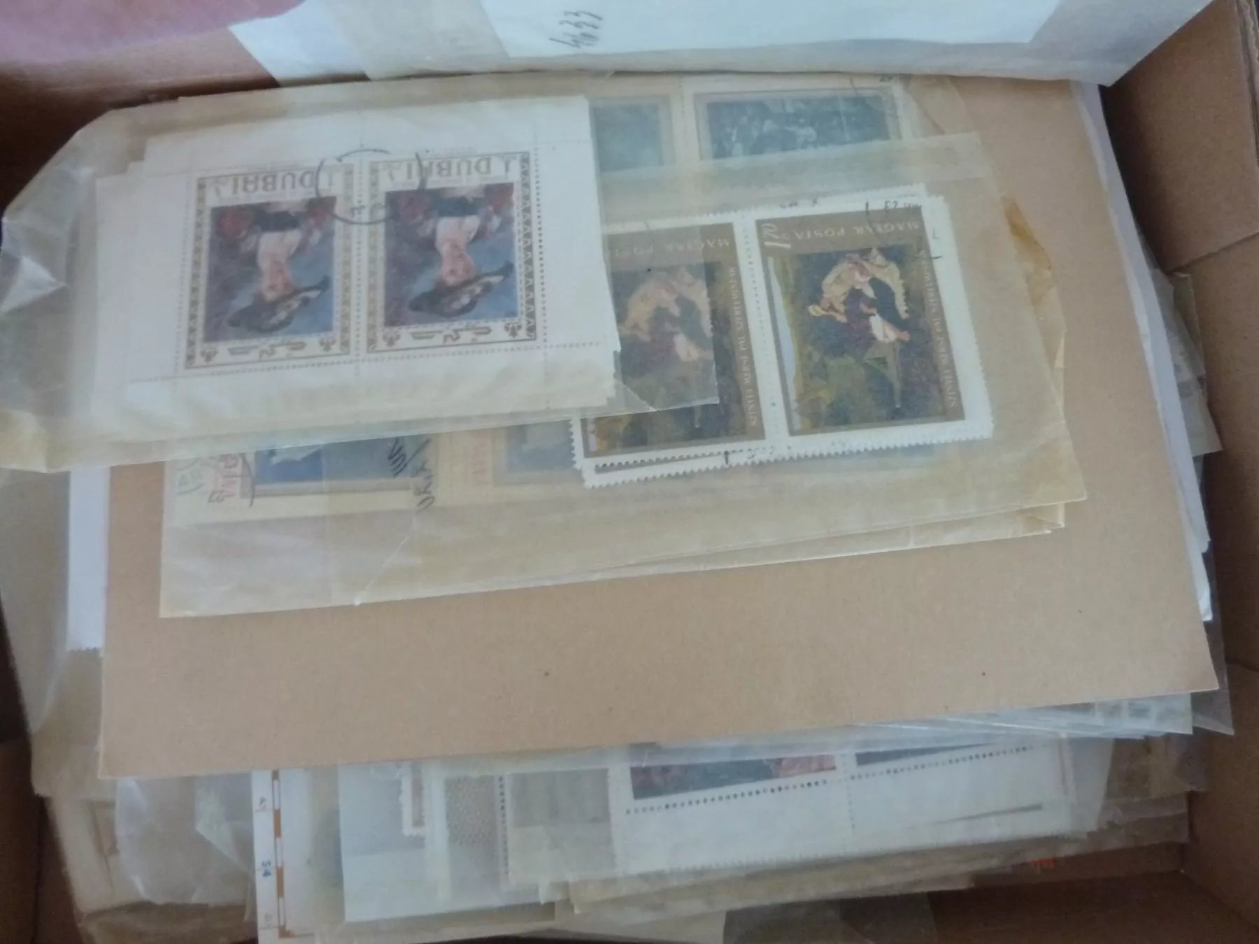 Tutti i francobolli: Lot Tableau + divers (930) – Usato da Onex venduto da BANGON80 2