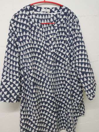 Bluse Sommer, Schiffli, von Peter Hahn