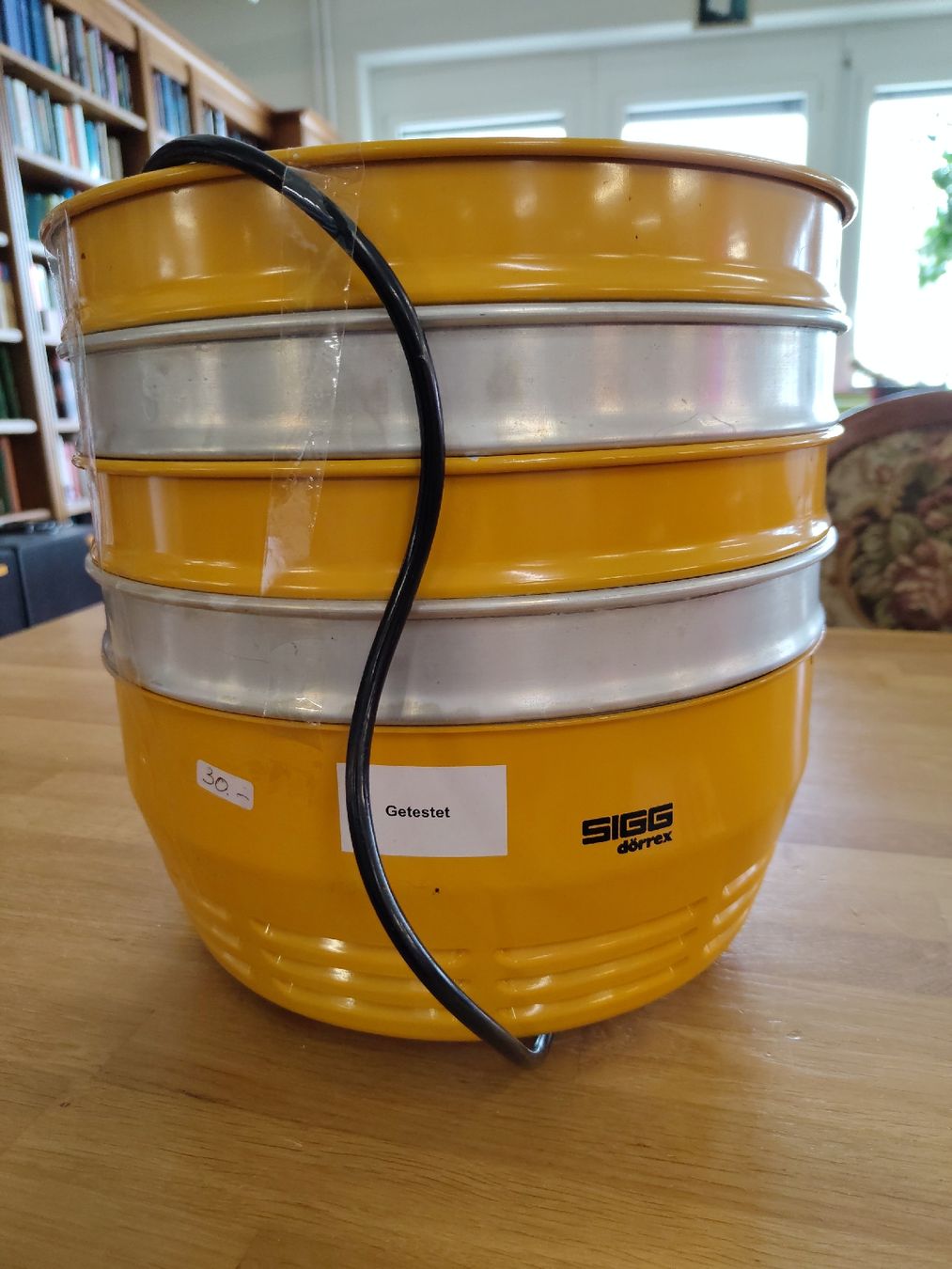 Elettrodomestici da cucina: Sigg Dörrex – Usato da Pratteln venduto da Cartonsducoeur_bl