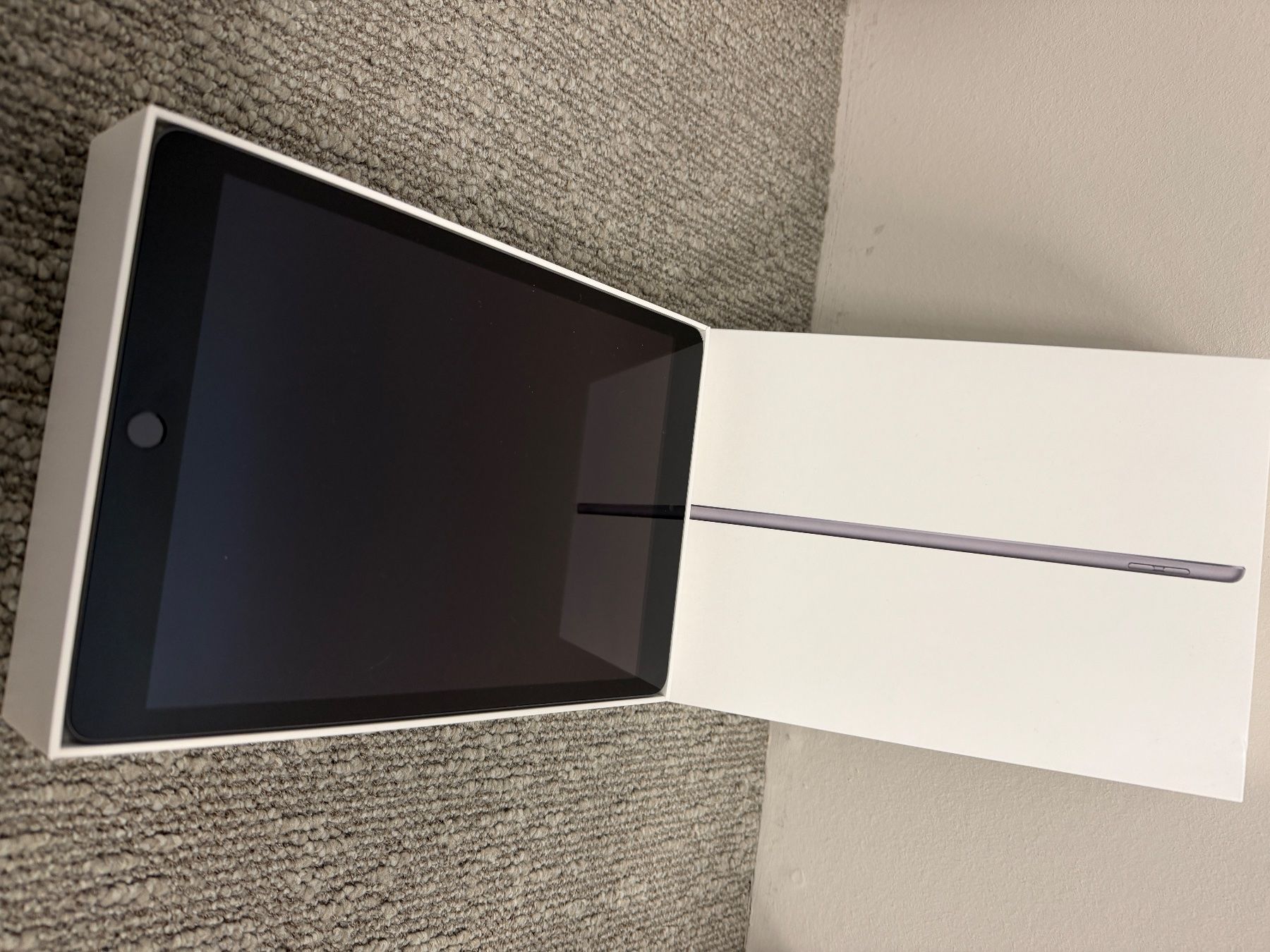 Apple Tablettes PC: Apple iPad 9. Generation 64GB Space Grey – D'occasion à Uzwil par Igor 2